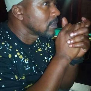 Meet your Posher, Troy